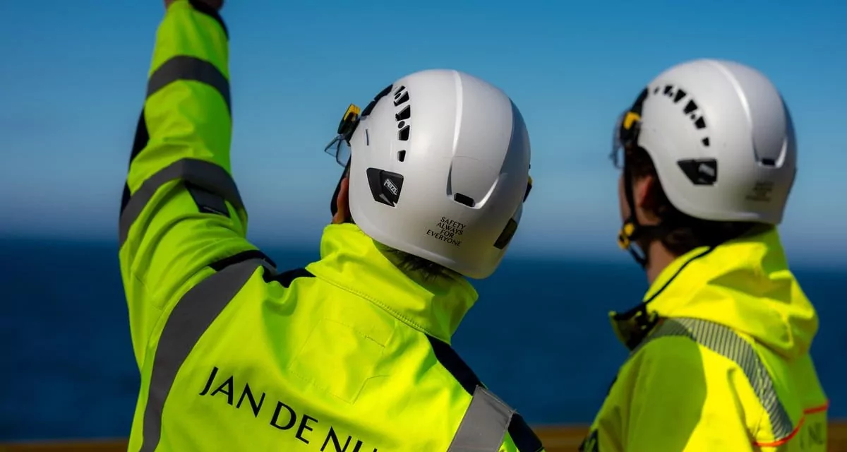 Компании «Saipem» и «Jan De Nul» подписали письмо о намерениях в отношении морского проекта «Rovuma LNG» картинка